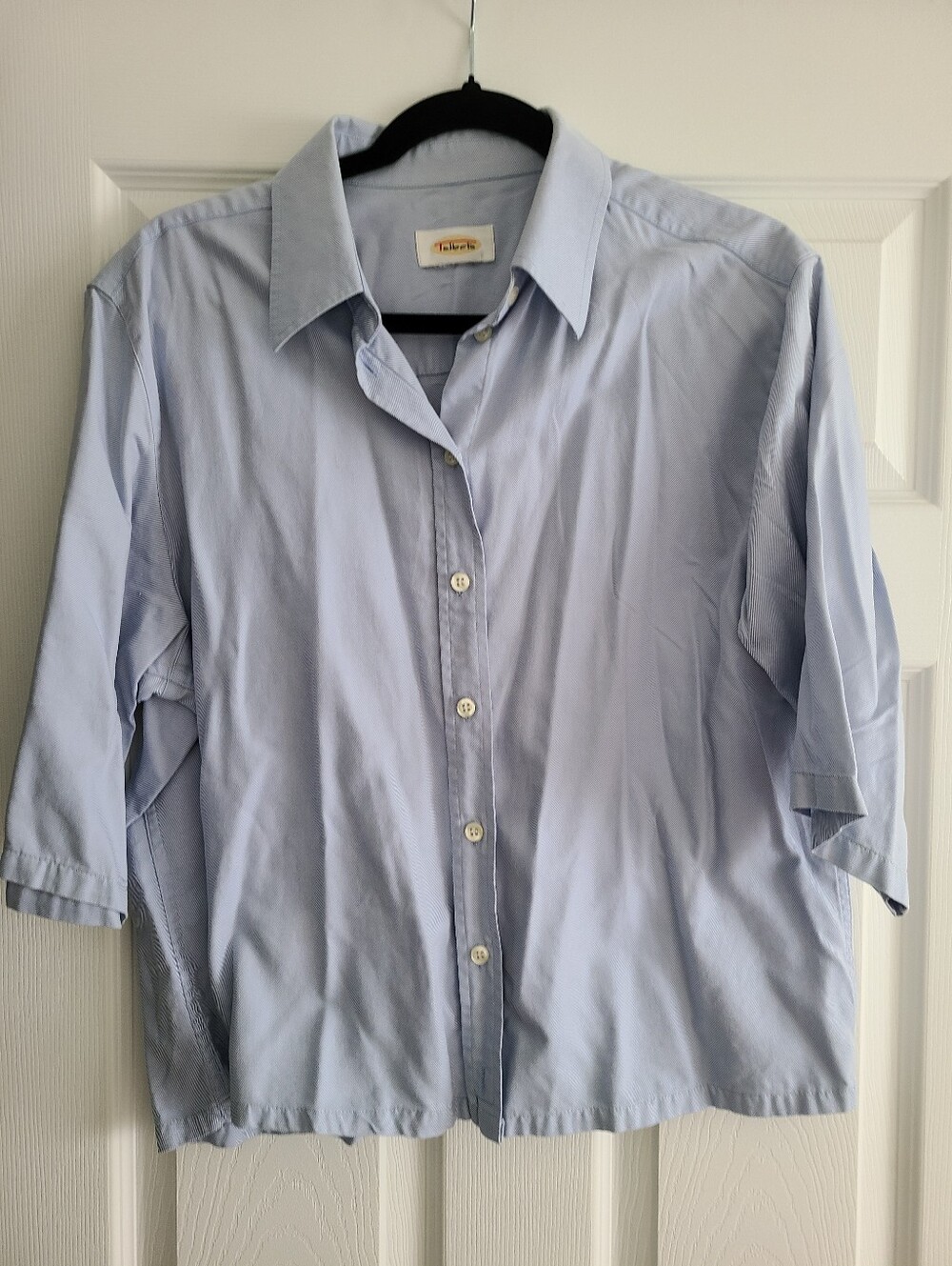 Vintage Talbots Light Blue Casual Cropped Button-Down Shirt